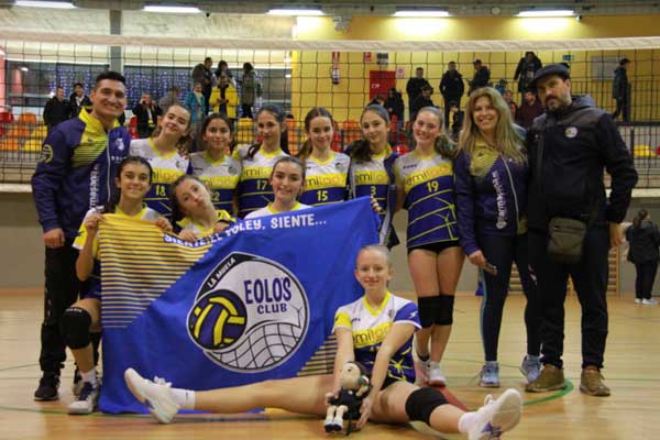 Campeonas equipo Femilady voleibol